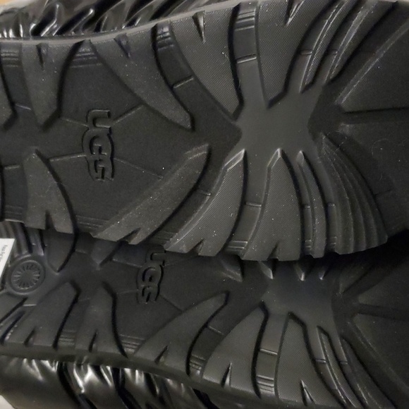 UGG Spaceslider Slippers - Picture 8 of 10